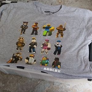 Boys large roblox t shirt